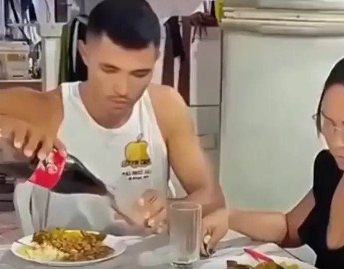 А он хорош!⁠⁠