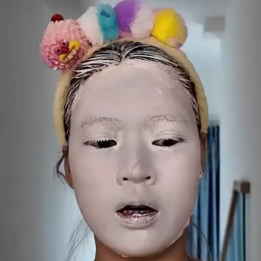 Легкий макияж для милых дам