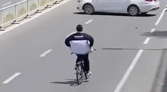 Зачем он это сделал?