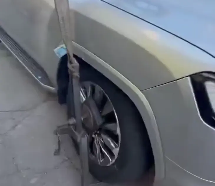 Не сможет вырвать?