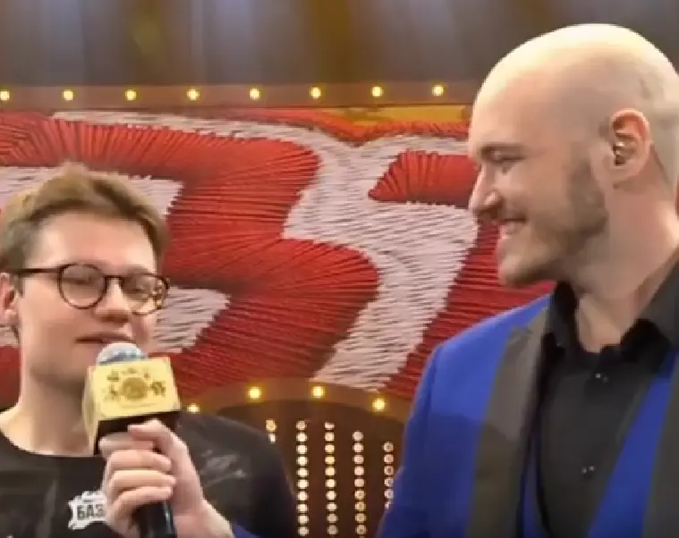 «Бл*, короче, по*уй»