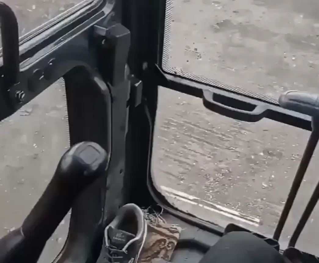 Теперь ты экскаваторщик, Гарри!)⁠⁠