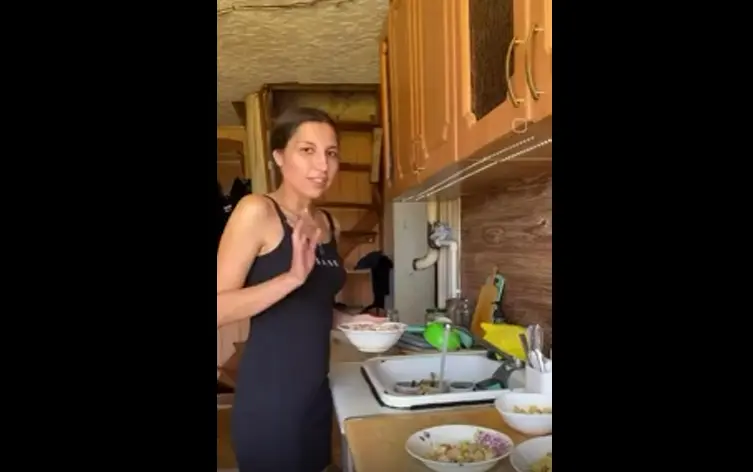 Окрошка на квасе? На кефире? А может лучше...