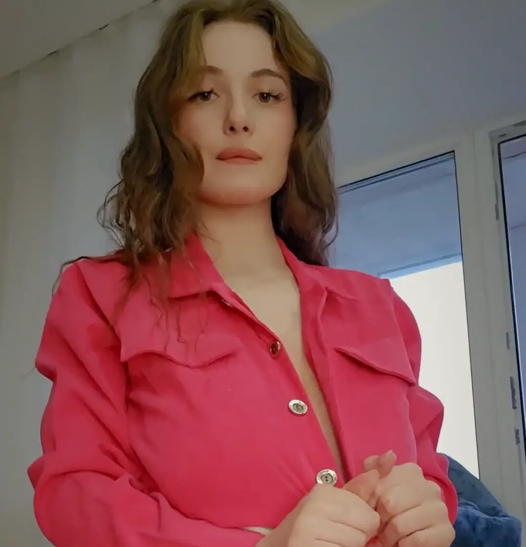 GrettaGrand (Dolly.grettits)