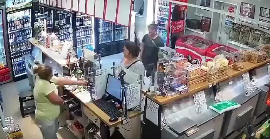 А потом пришел муж и заработал уголовку