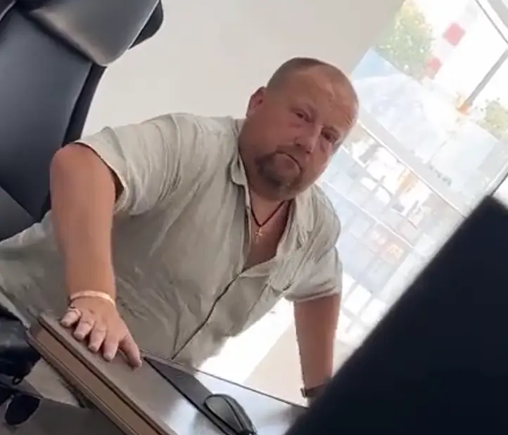 Жаль этого добряка