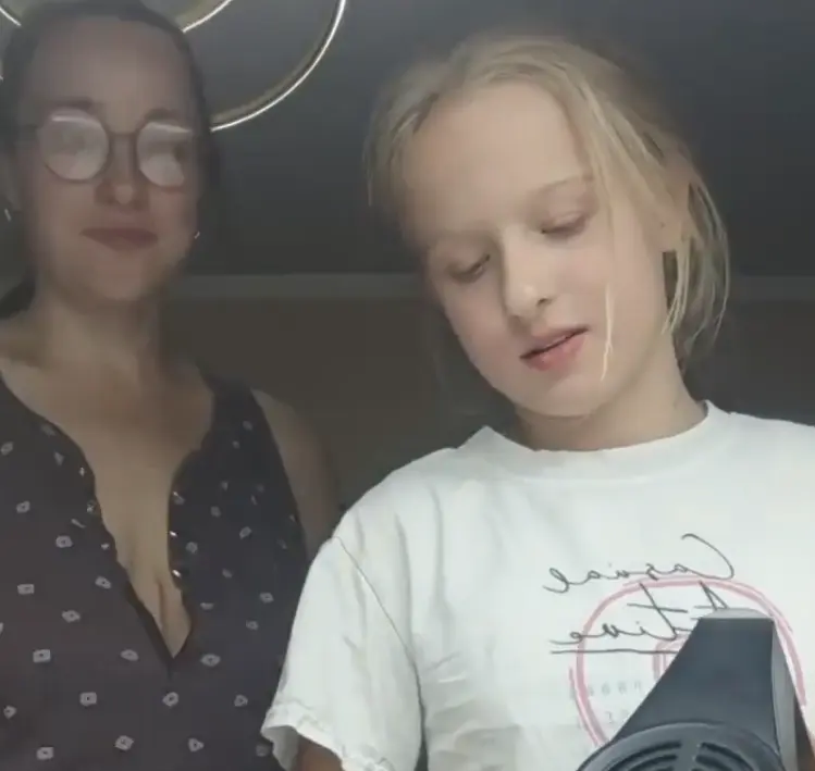 Помощница растет