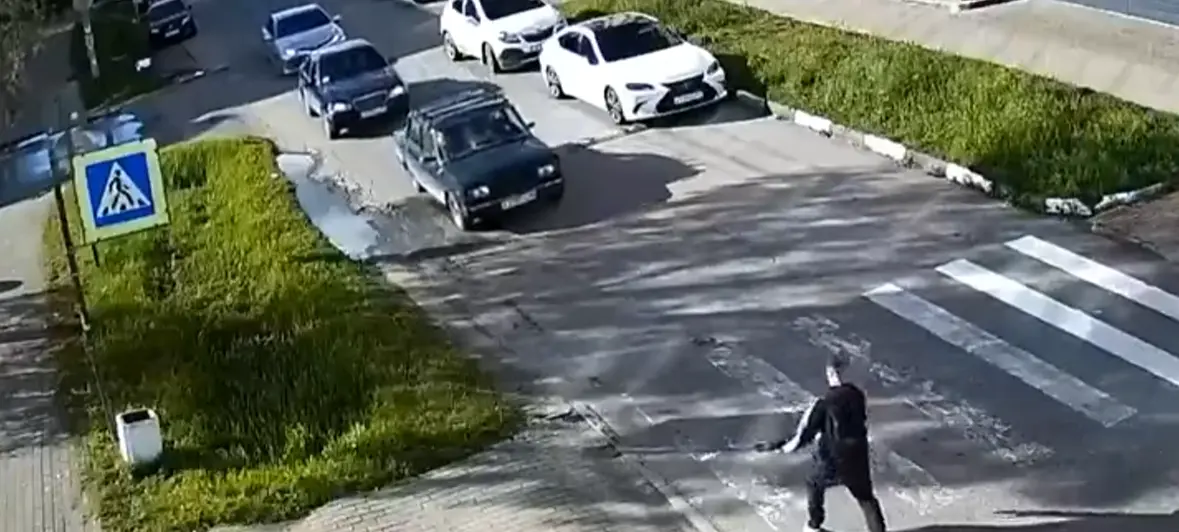 Угомонил паренька