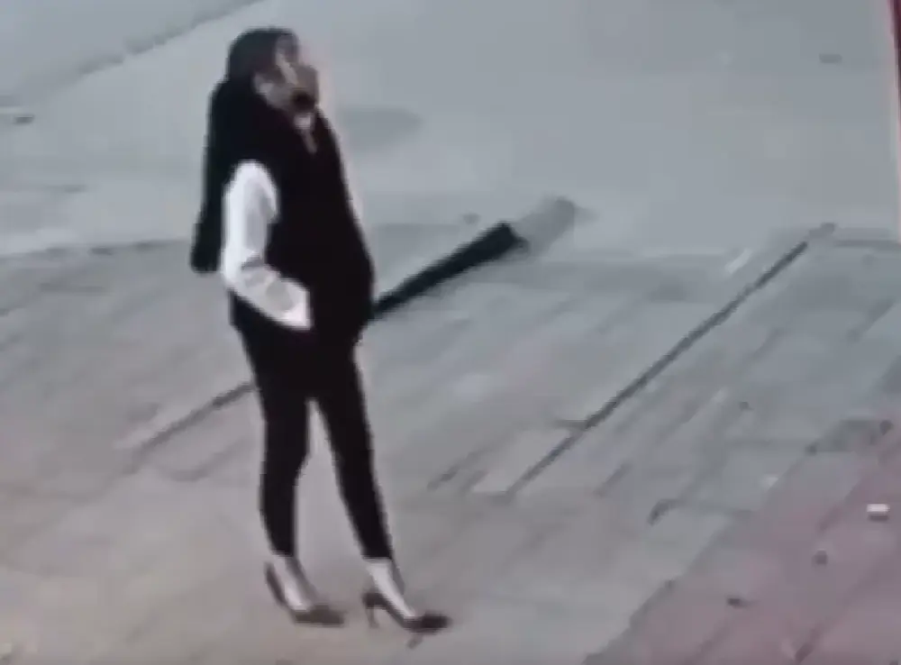 Даже каблуки не сломала!⁠⁠