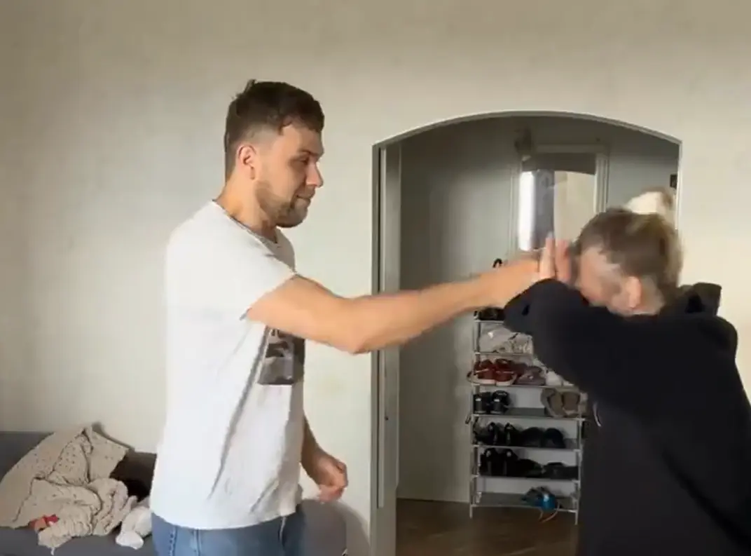 Проиграла