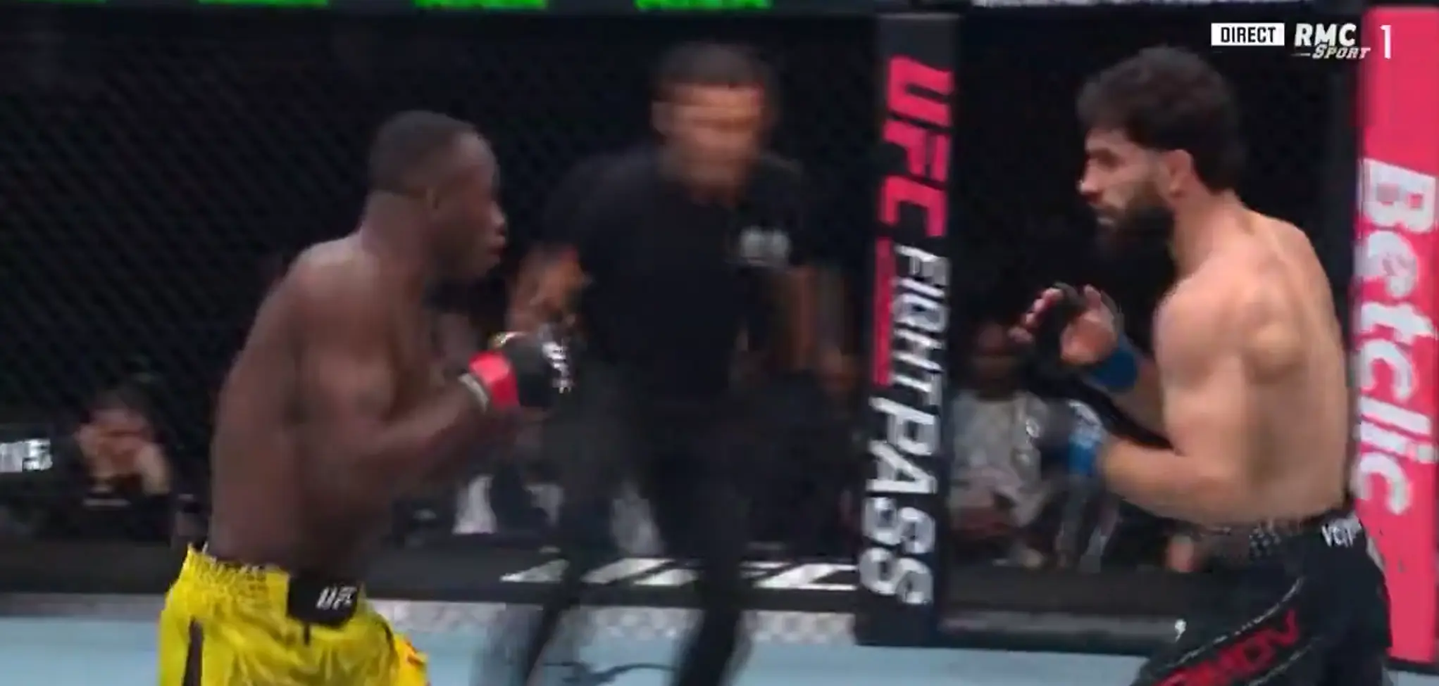 Боец UFC Лосене Кеита нокаутировал Мухаммада Наимова в первом раунде и устроил самое крутое празднование в истории