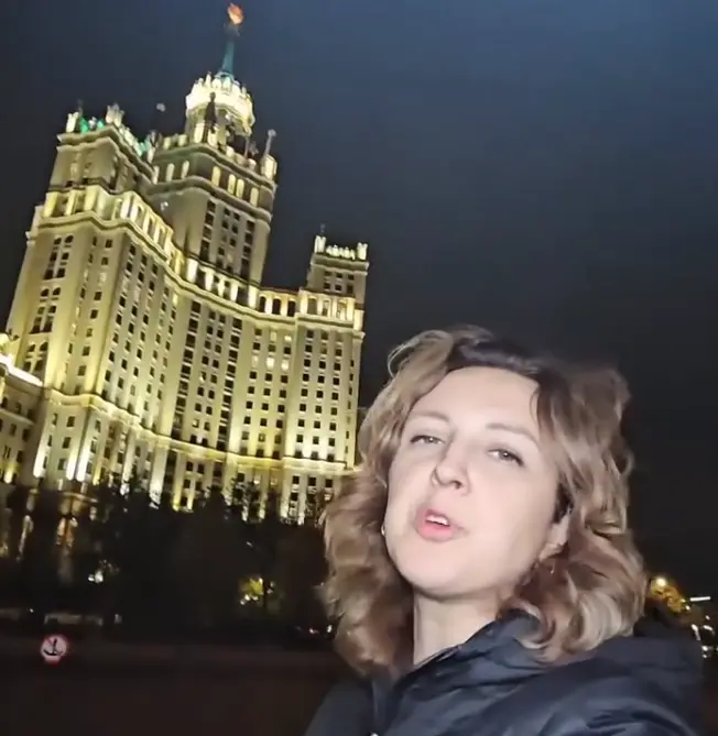 Как выглядит обычная квартира в легендарной сталинской высотке в Москве