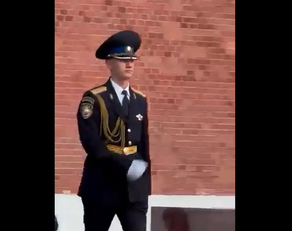 На посту