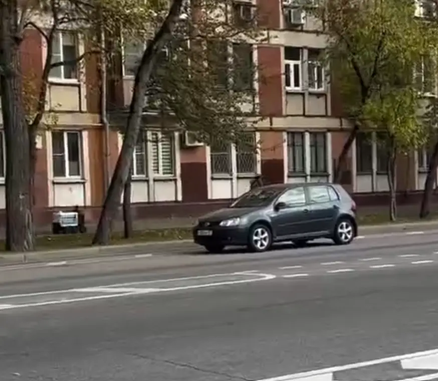 Да он просто спросить