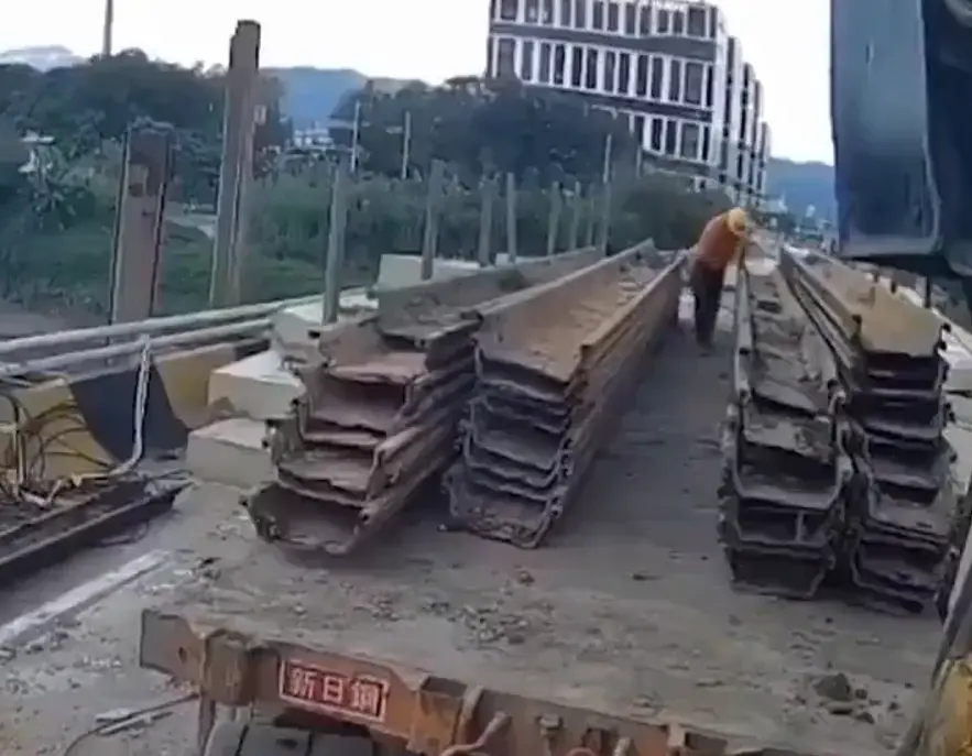 Ногу прищемило⁠⁠