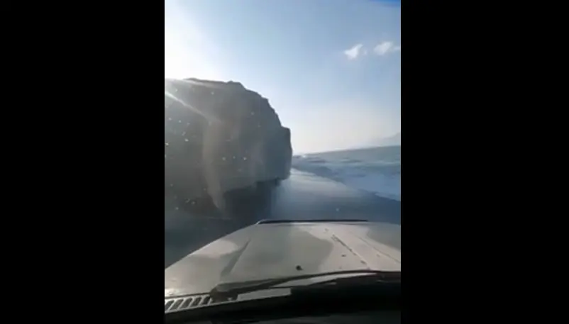 Смело, даже дворники не включил