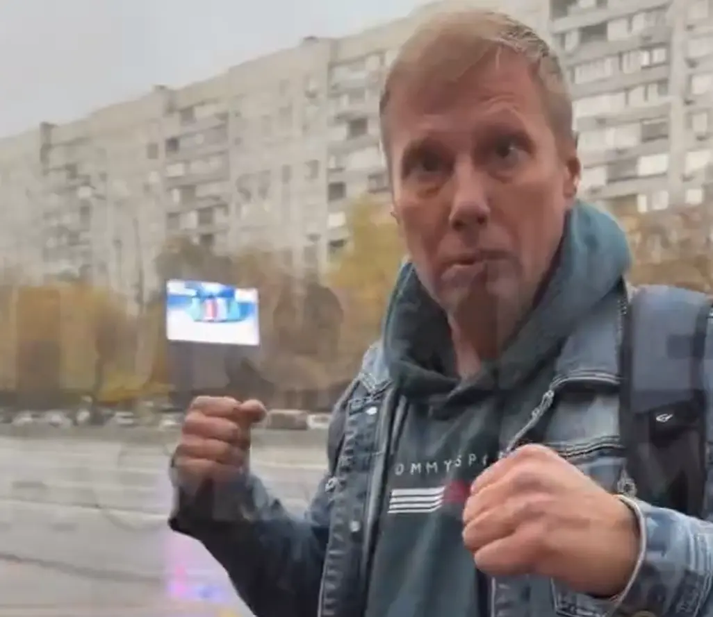 "В табло бью сразу! Хочешь убедиться?"